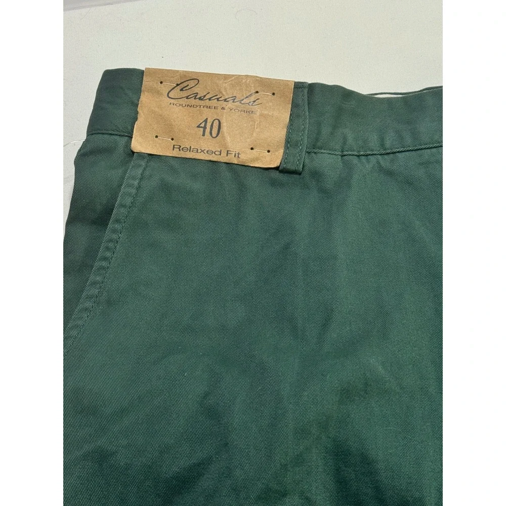 Roundtree & Yorke Chino Shorts Mens 40 Green Relaxed Fit Cotton Twill NWT Top 40